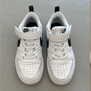 Nike court Borough Low Size 12